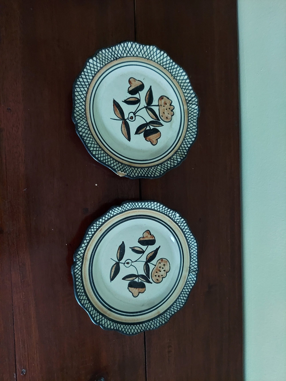 Hand-Painted Decorative Ceramic  Plates - Made In Italy, Strawberry Floral Motif